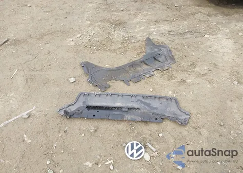 2017 Volkswagen Jetta 1.4T Se z USA, uszkodzony, nr VIN 3VWDB7AJXHM335963